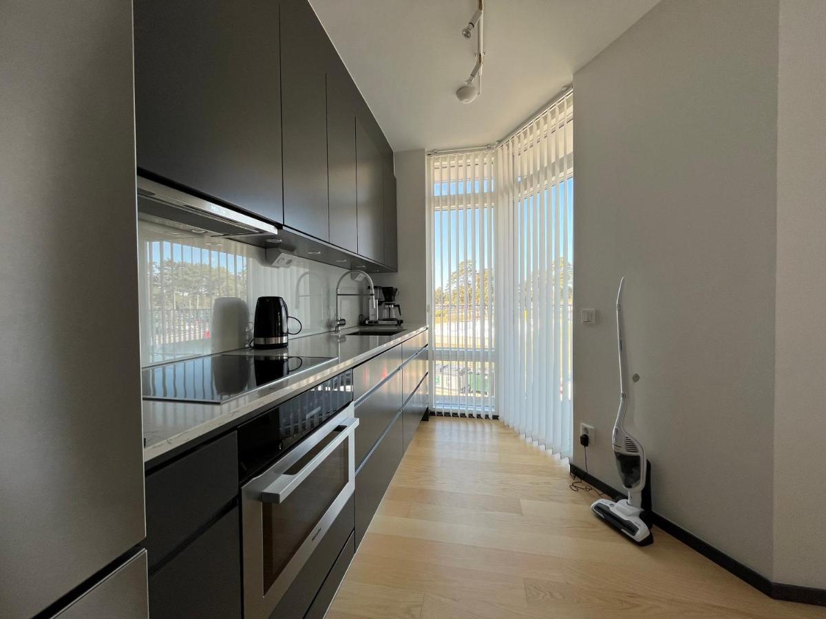 Ahusbrygga Apartment Hotel Екстер'єр фото