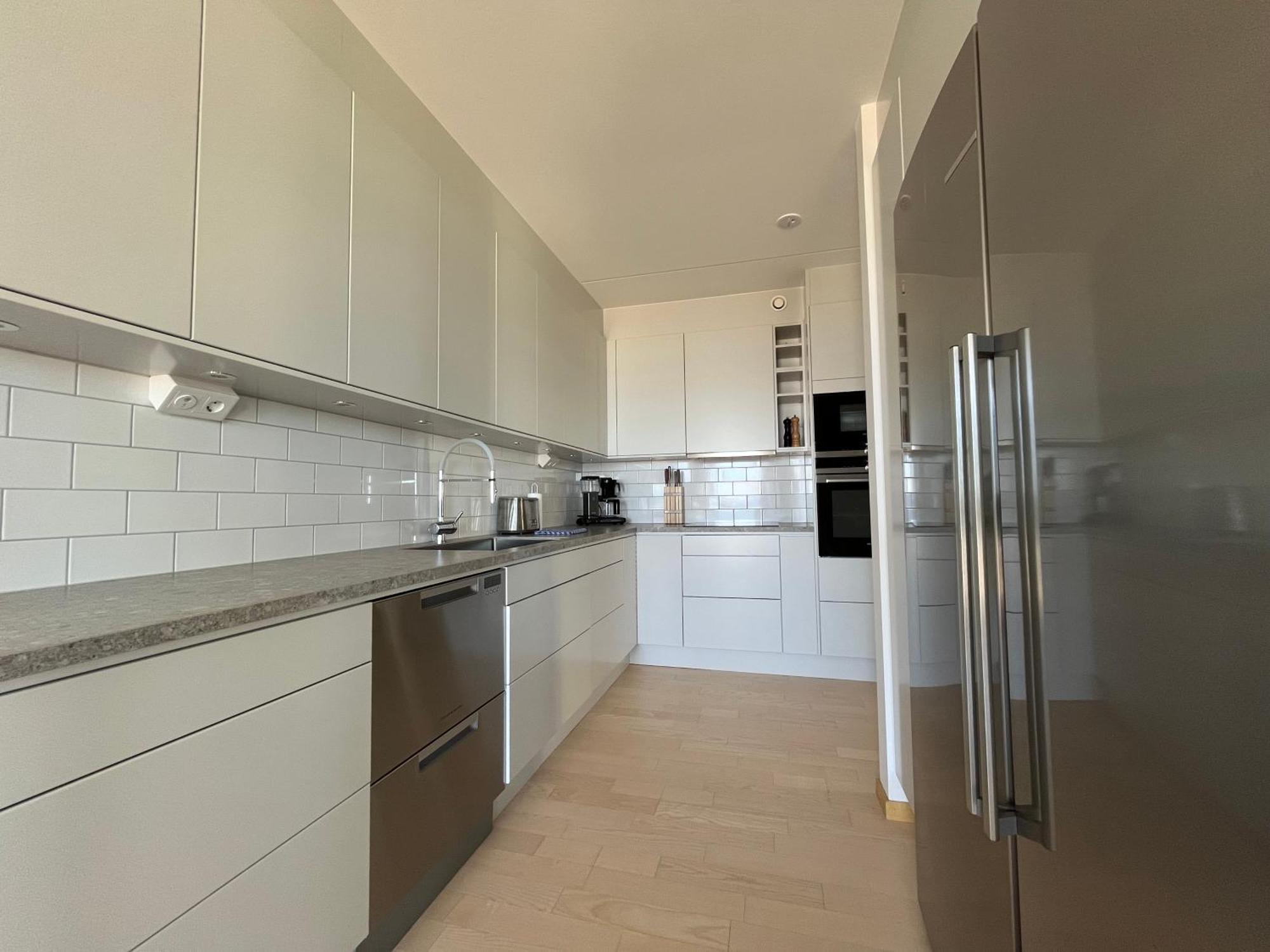 Ahusbrygga Apartment Hotel Екстер'єр фото