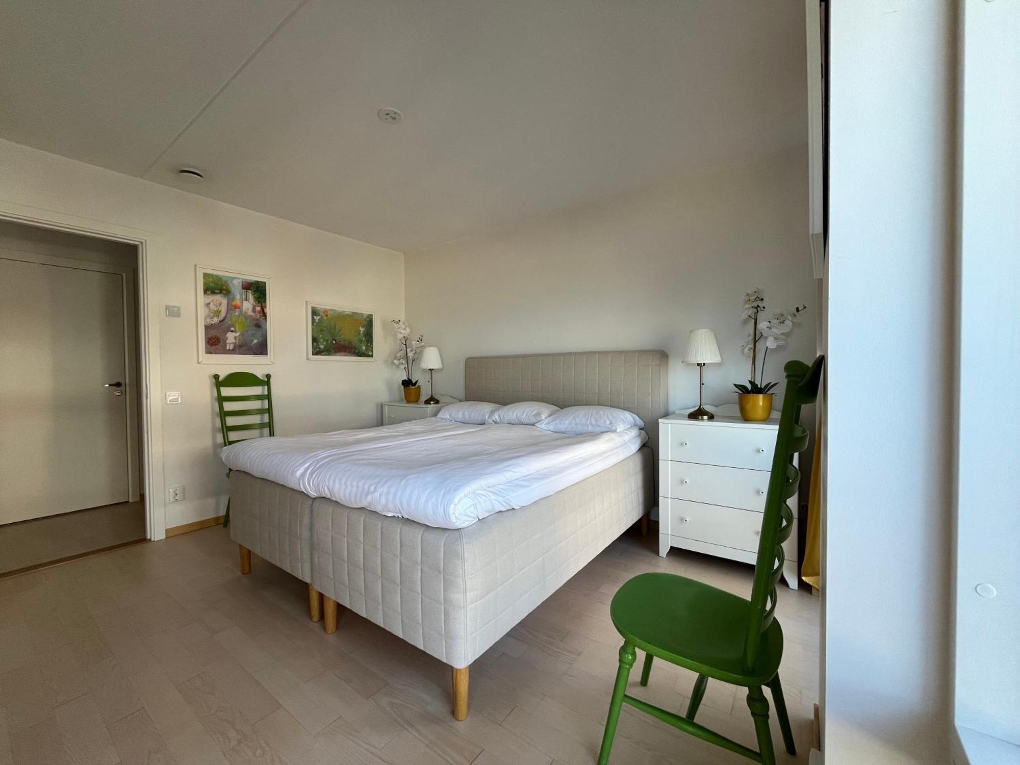 Ahusbrygga Apartment Hotel Екстер'єр фото